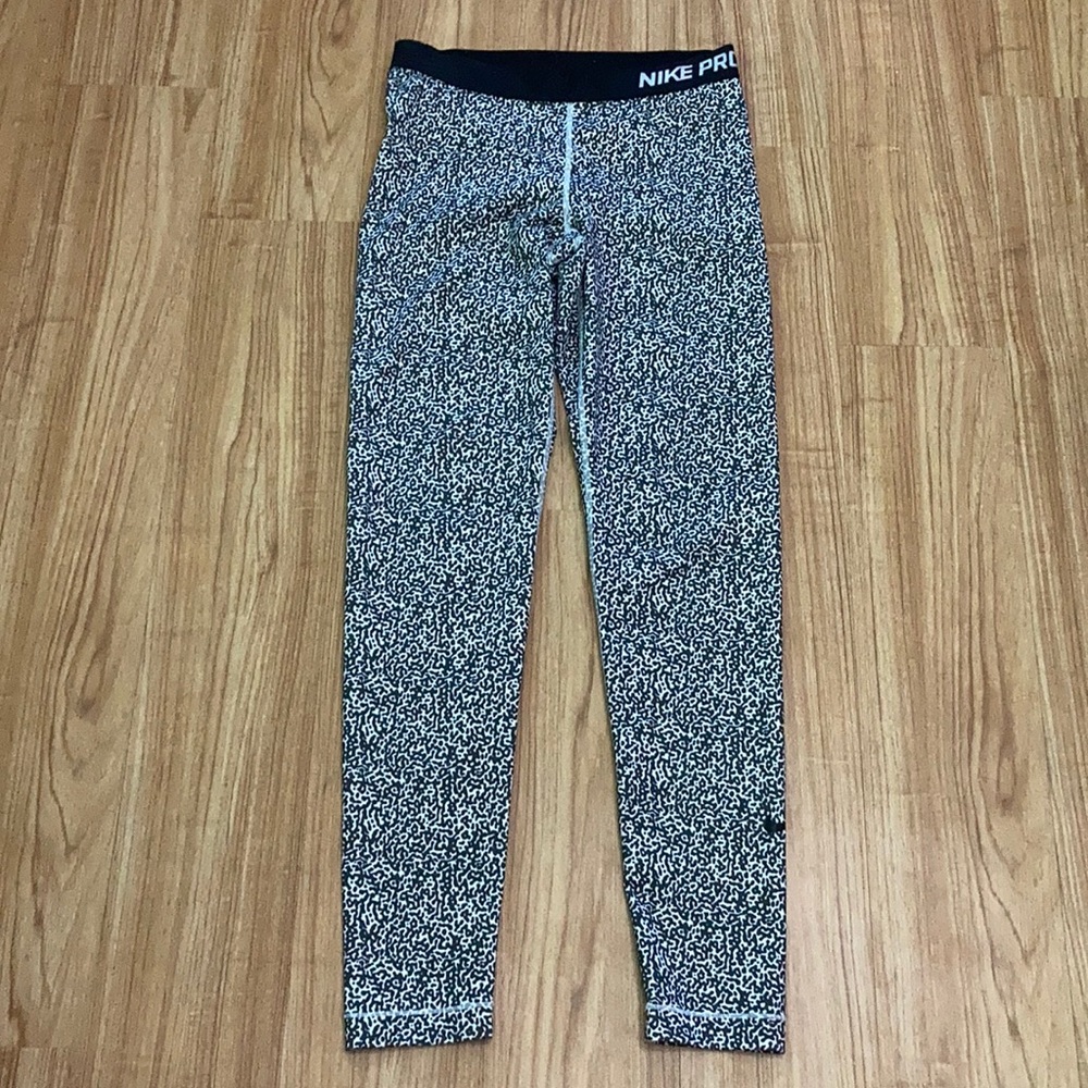 Nike Pro DriFit EUC